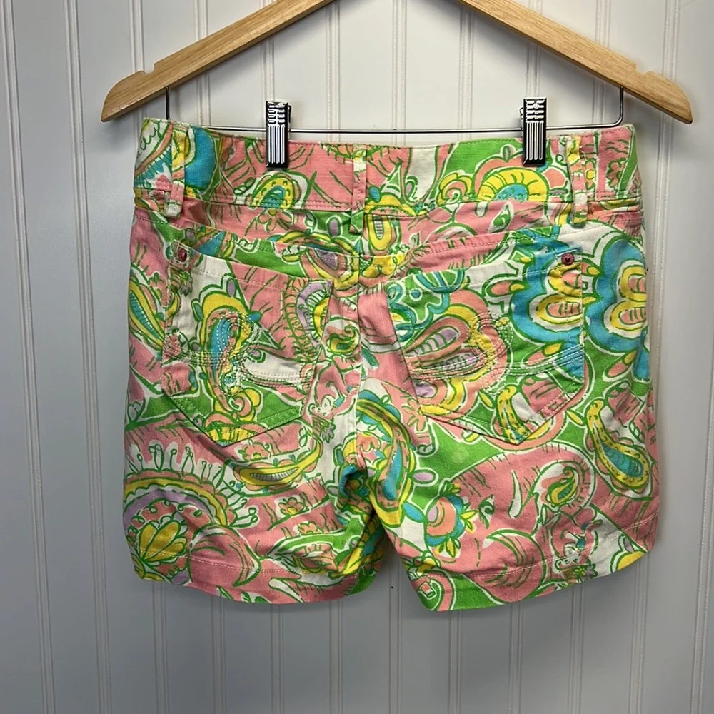 Lilly Pulitzer The Clifton Short Denim Pink Green Paisley‎ Sz 2
